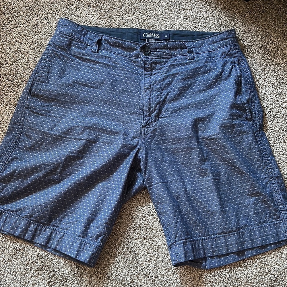 Men’s CHAPS shorts size 32 navy